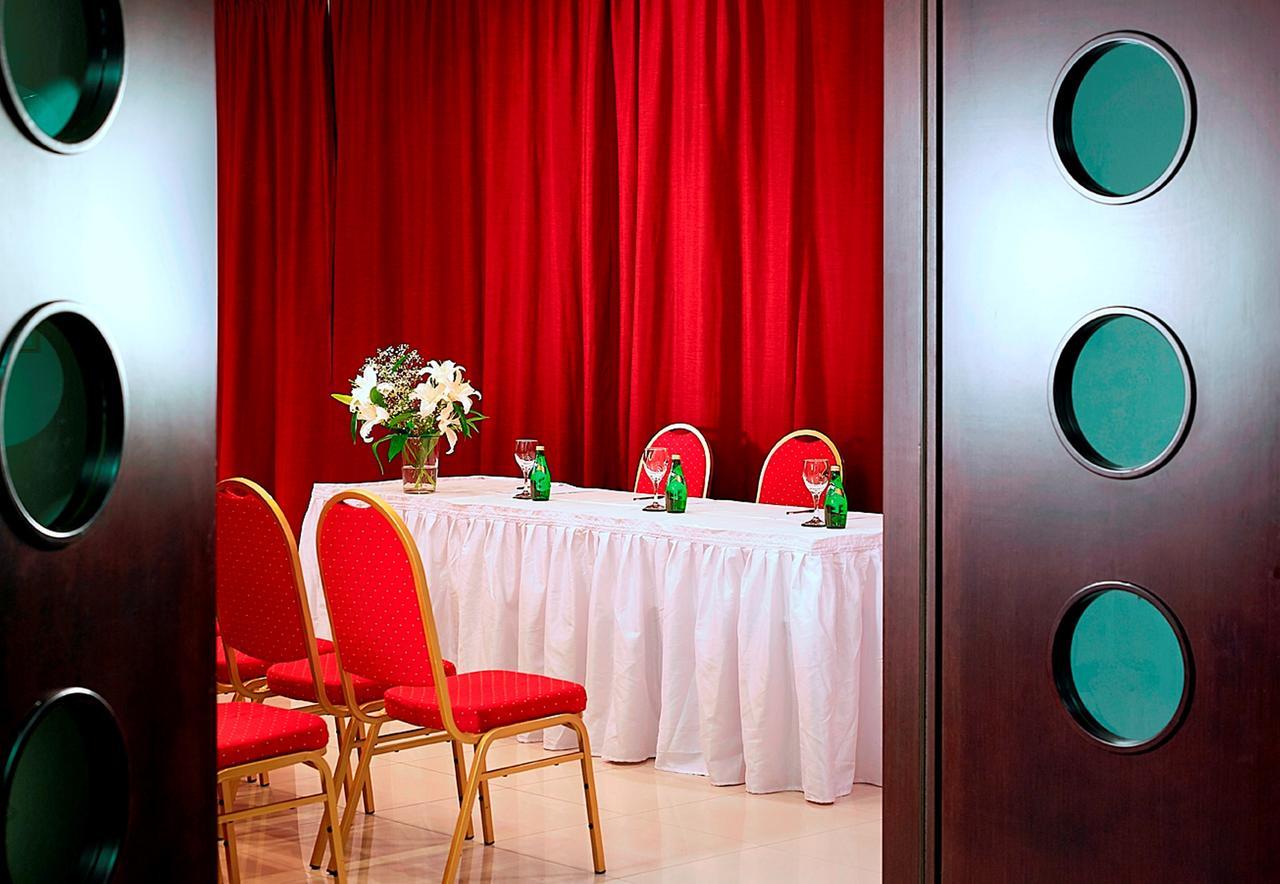 Orfeas Land Hotel Kormista ภายนอก รูปภาพ